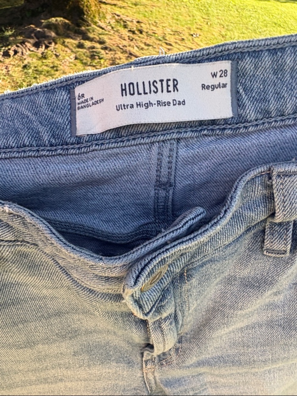 Hollister Slim Straight Jeans in Light Blue Wash